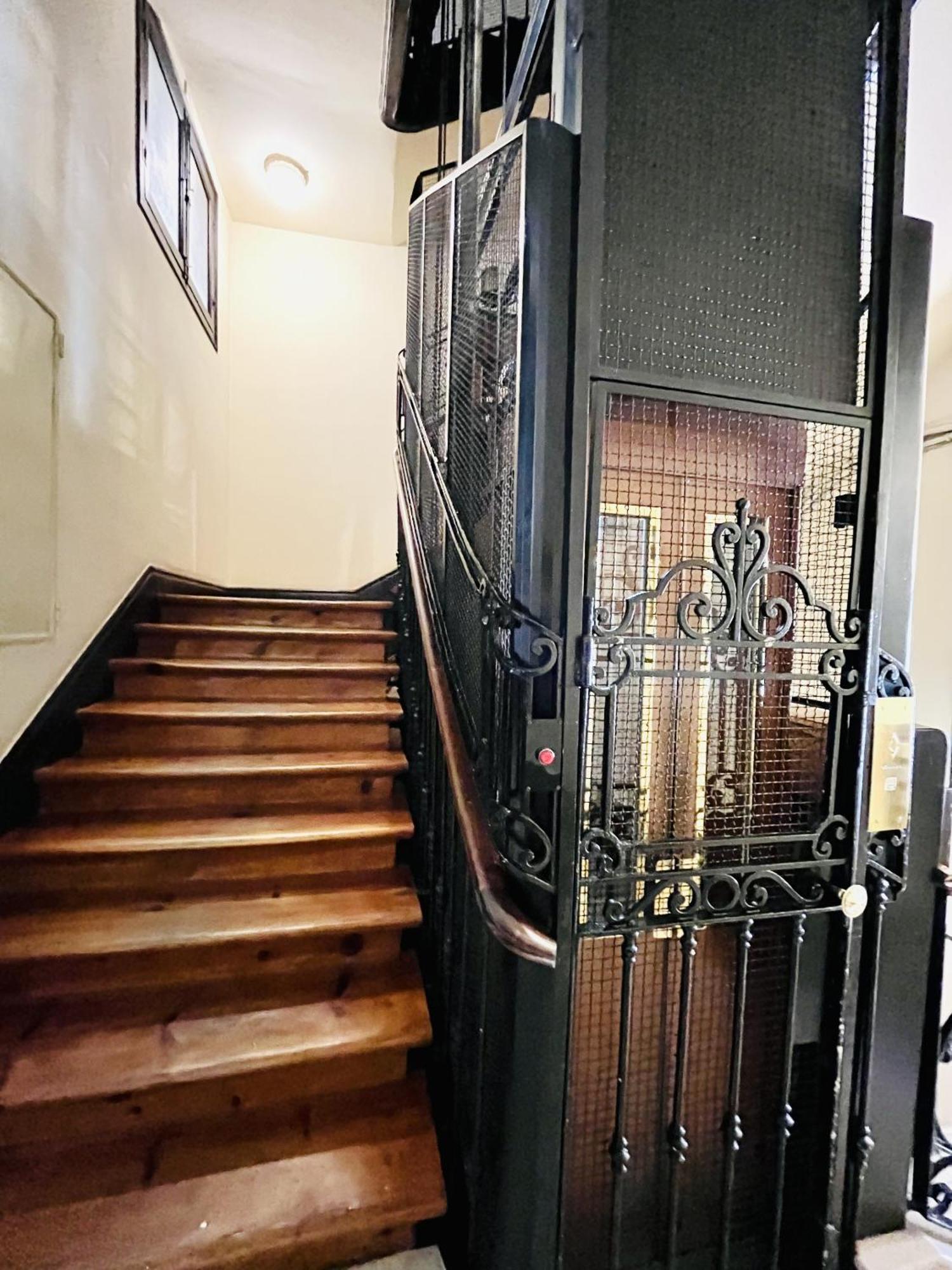 Dplace To Be - Luxury Apartment In Historic Center Madrid Exteriér fotografie